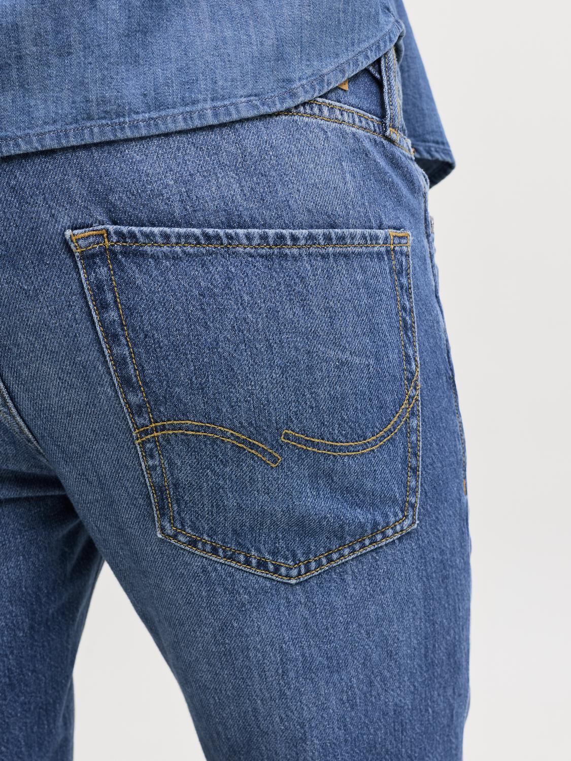model_shot-detail